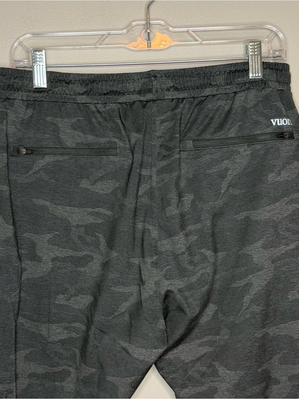Vuori Sunday Performance Camo Jogger Men’s M/L - Picture 14 of 15
